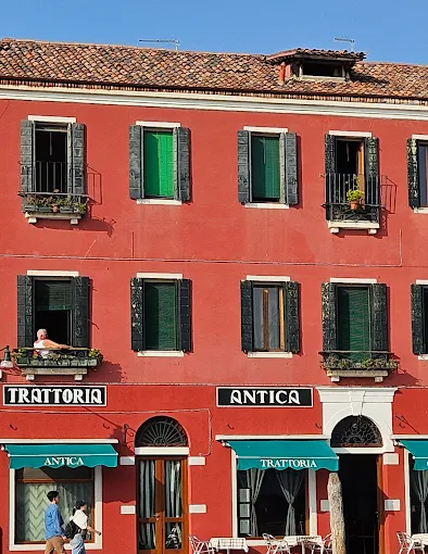 vista esterna del ristorante antica trattoria muranese a murano